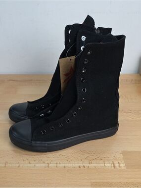 Black High-Top Canvas Sneakers - Yuanbu 1649